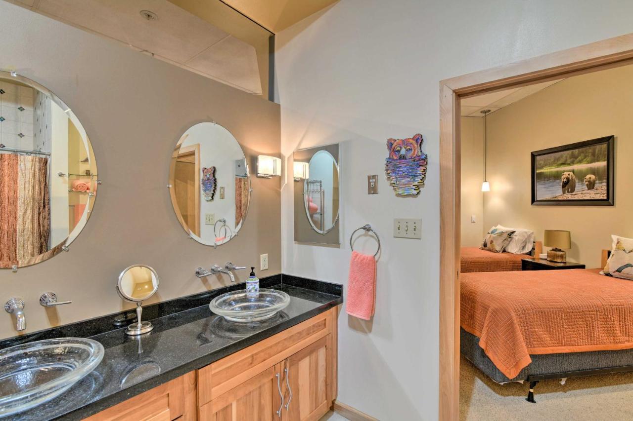 Idyllic Dtwn Anchorage Condo With Fireplace! Bagian luar foto